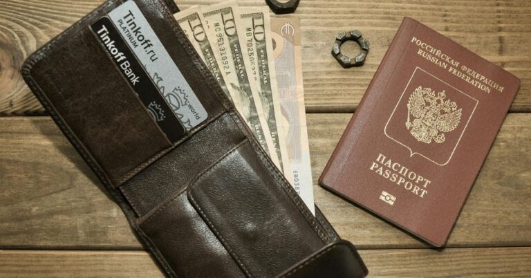 15 Essentials to Leave Out of Your Wallet When Abroad
