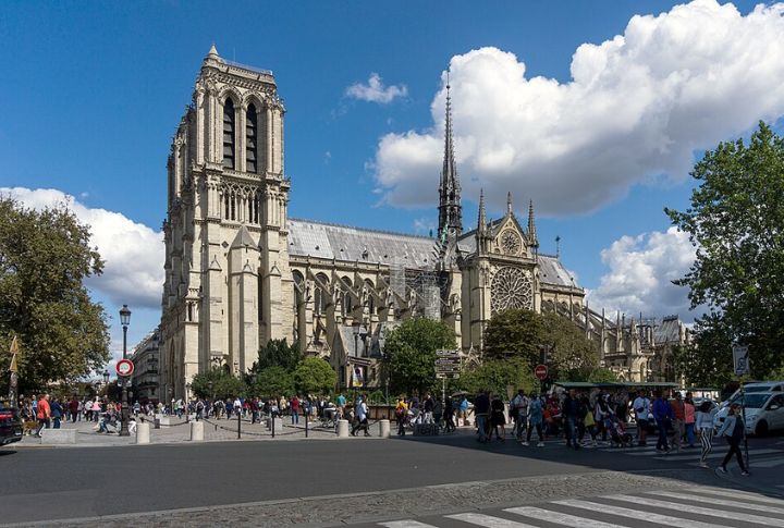 Notre-Dame De Paris (Paris, France)
