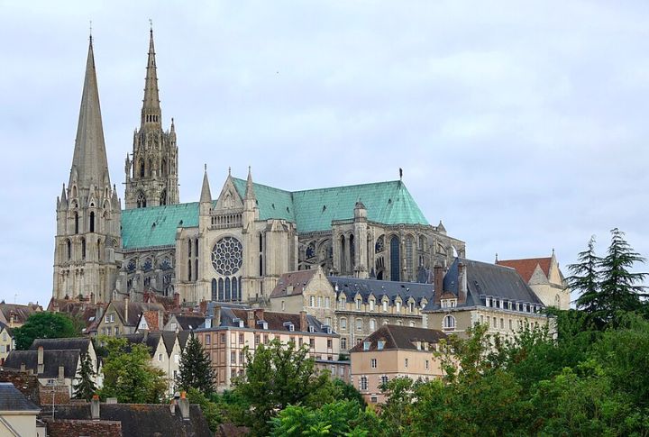 Chartres Cathedral (Chartres, France)
