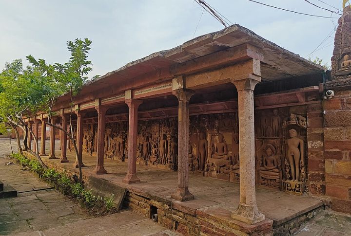 Deogarh Jain Temples, Uttar Pradesh