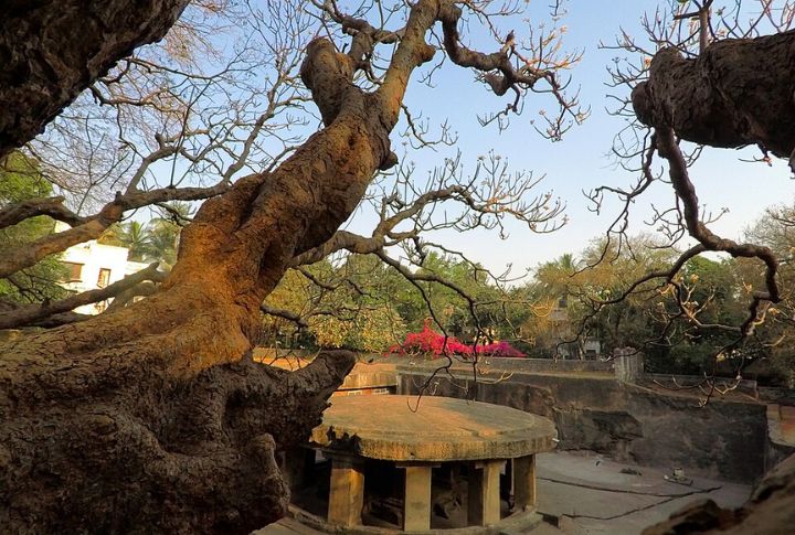Pataleshwar Cave Temple, Maharashtra