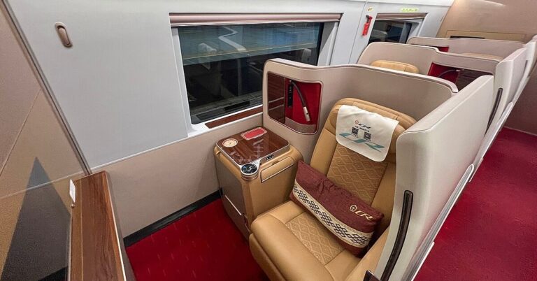 The Perks Of Business Class And How You Can Get Them Without Overspending
