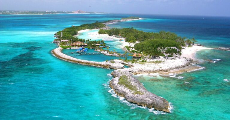 25 Reasons The Bahamas Should Be Your Next Getaway