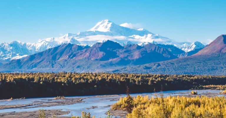 Your Alaska Adventure Calendar: 15 Incredible Things to Do By Season